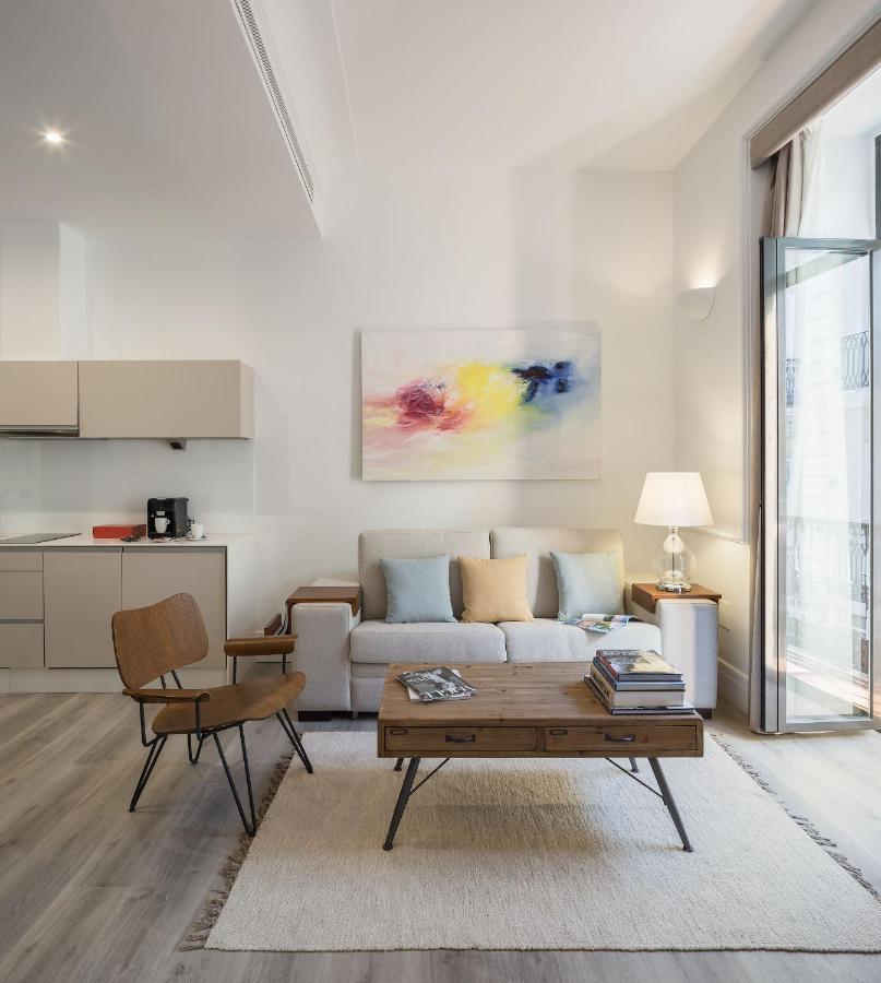 Puerta Catedral Holiday Suites Севиля Екстериор снимка