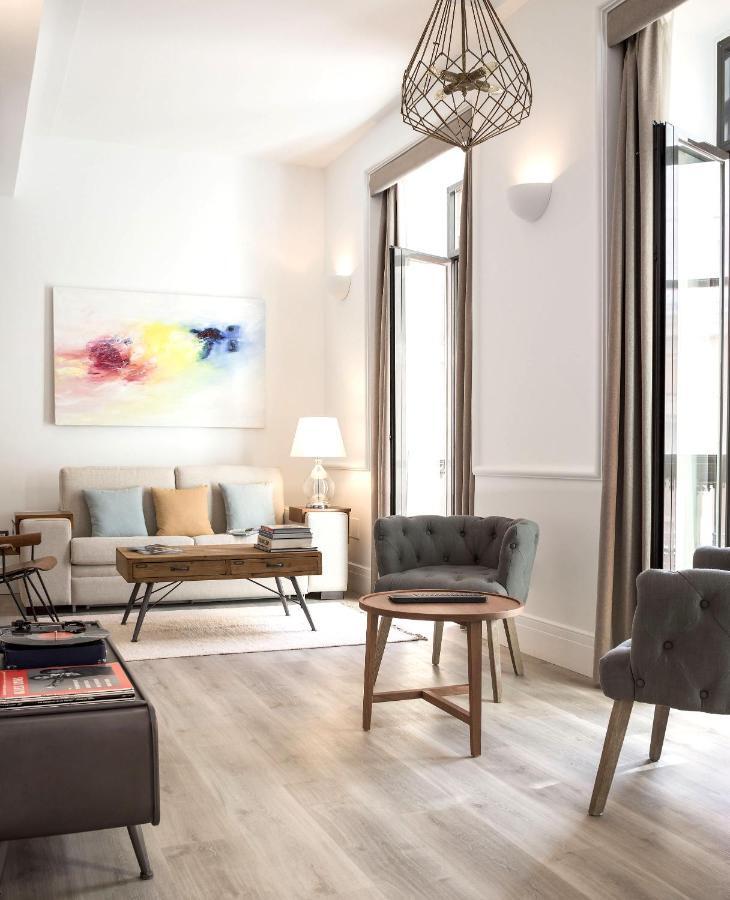 Puerta Catedral Holiday Suites Севиля Екстериор снимка
