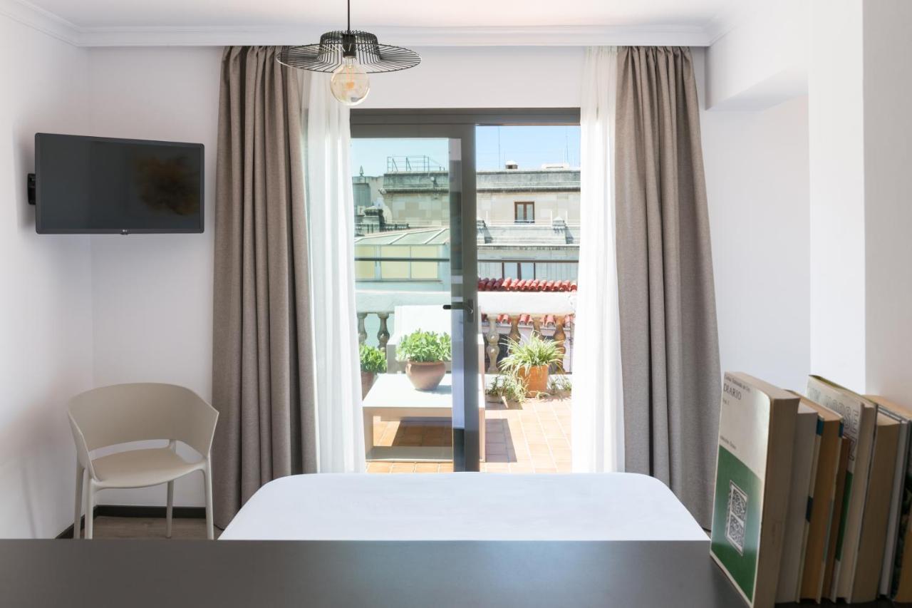 Puerta Catedral Holiday Suites Севиля Екстериор снимка
